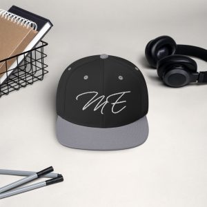 classic-snapback-black-silver-front-66917457a0f28.jpg